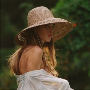 Lack of Color: Palm Canyon Hat